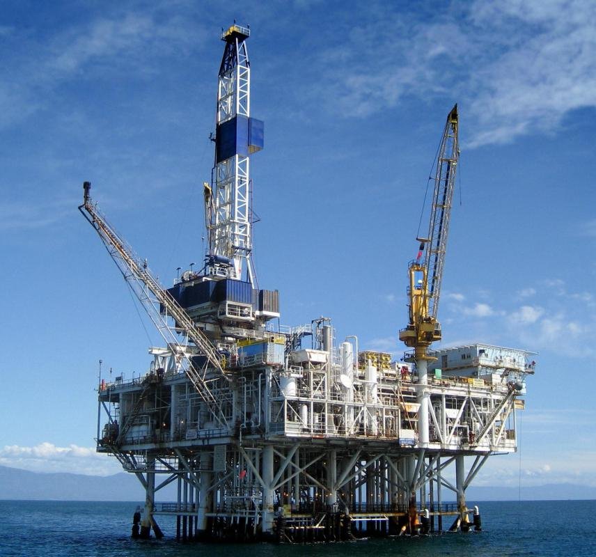 Offshore oil drilling derrick